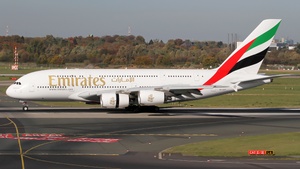Photo of A6-EOT - Airbus A380-861 operated by Emirates