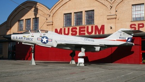 Photo of 58-0265 - McDonnell F-101B Voodoo operated by US Air Force