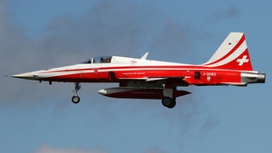 Photo of J-3082 - Northrop F-5E Tiger II operated by Swiss Air Force