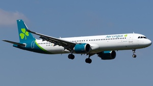 Photo of EI-LRE - Airbus A321-253N operated by Aer Lingus