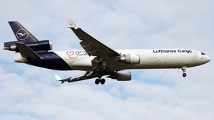 Photo of D-ALCC - McDonnell Douglas MD-11(F) operated by Lufthansa Cargo