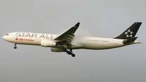 Photo of C-GHLM - Airbus A330-343 operated by Air Canada