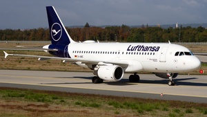 Photo of D-AIBC - Airbus A319-112 operated by Lufthansa