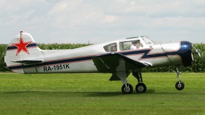Photo of RA-1951K - Yakovlev Yak-18T operated by Private