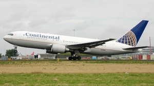 Photo of N69154 - Boeing 767-224(ER) operated by Continental Airlines