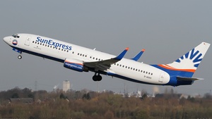 Photo of D-ASXV - Boeing 737-86Q operated by SunExpress Germany