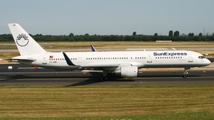 Photo of TC-SND - Boeing 757-2Q8 operated by SunExpress