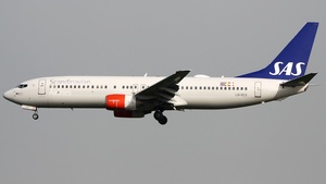 Photo of LN-RCX - Boeing 737-883 operated by SAS Scandinavian Airlines