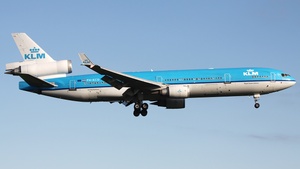 Photo of PH-KCD - McDonnell Douglas MD-11 operated by KLM Royal Dutch Airlines