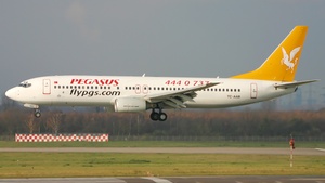 Photo of TC-AAB - Boeing 737-86N operated by Pegasus Airlines