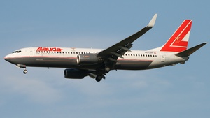 Photo of OE-LNR - Boeing 737-8Z9 operated by Lauda Air