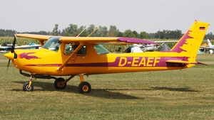 Photo of D-EAEF - Cessna 152 operated by Hanseatischer Fliegerclub Berlin