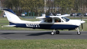 Photo of N52723 - Cessna 177RG Cardinal RG operated by Private