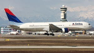 Photo of N1603 - Boeing 767-332(ER) operated by Delta Air Lines