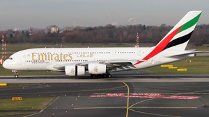 Photo of A6-EEM - Airbus A380-861 operated by Emirates