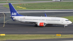 Photo of LN-RRH - Boeing 737-883 operated by SAS Scandinavian Airlines