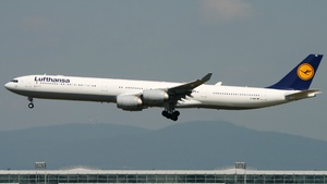 Photo of D-AIHK - Airbus A340-642 operated by Lufthansa