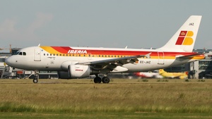 Photo of EC-JAZ - Airbus A319-111 operated by Iberia