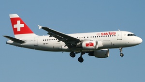 Photo of HB-IPT - Airbus A319-112 operated by Swiss International Air Lines