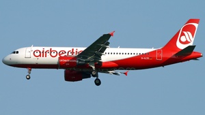 Photo of D-ALTD - Airbus A320-214 operated by Air Berlin (opb LTU International Airways)