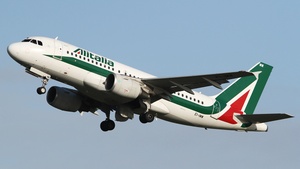 Photo of EI-IMW - Airbus A319-111 operated by Alitalia
