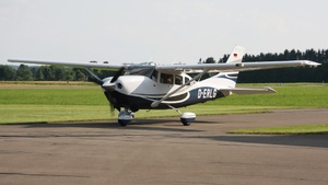 Photo of D-ERLG - Cessna T206H Turbo Stationair TC operated by Private