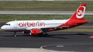 Photo of OE-LND - Airbus A319-112 operated by Air Berlin (opb Niki)