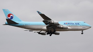 Photo of HL7402 - Boeing 747-4B5 operated by Korean Air