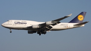 Photo of D-ABTA - Boeing 747-430(M) operated by Lufthansa