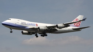 Photo of B-18719 - Boeing 747-409F operated by China Airlines Cargo