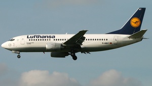 Photo of D-ABXT - Boeing 737-330 operated by Lufthansa
