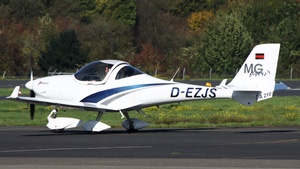 Photo of D-EZJS - Aquila A210 operated by MG flyers