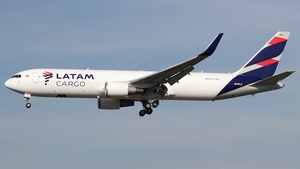 Photo of N536LA - Boeing 767-316F operated by LATAM Cargo Colombia