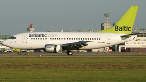 Photo of YL-BBG - Boeing 737-548 operated by airBaltic