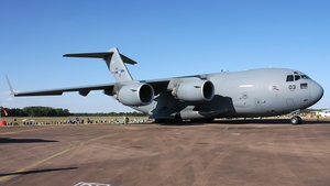 Photo with serial 50212 - Boeing C-17A Globemaster III
