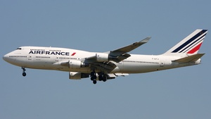 Photo with serial 32871 - Boeing 747-428
