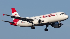 Photo of OE-LBJ - Airbus A320-214 operated by Austrian Airlines