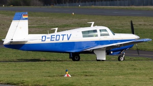 Photo with serial 22-1307 - Mooney M20F Executive