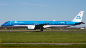 Photo of PH-NXH - Embraer ERJ-195-E2 operated by KLM Cityhopper