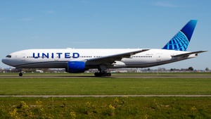 Photo of N785UA - Boeing 777-222(ER) operated by United Airlines