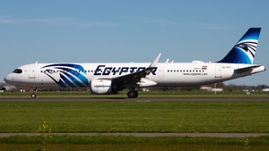 Photo of SU-GFT - Airbus A321-251NX operated by Egyptair