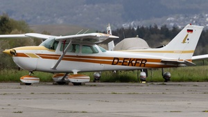 Photo of D-EKFR - Cessna 172N Skyhawk II operated by Private