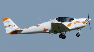 Photo of D-MYVY - Jihlavan Skyleader 600 operated by Private