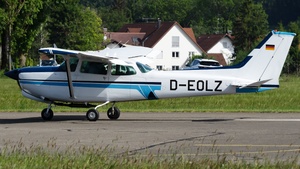 Photo of D-EOLZ - Cessna 172RG Cutlass RG operated by Private