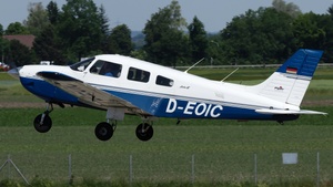 Photo of D-EOIC - Piper PA-28-181 Archer III operated by Fliegerverein München