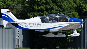Photo of D-ETUS - Robin DR400/180R Remorqueur operated by Luftsportverein Illertissen
