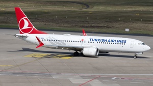 Photo of TC-LCL - Boeing 737 MAX 8 operated by Turkish Airlines