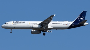 Photo of D-AISW - Airbus A321-231 operated by Lufthansa