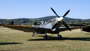 Photo of OO-IXB - Supermarine 361 Spitfire LF Mk.IXc operated by Flying Legends
