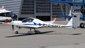 Photo of D-KEPT - Diamond HK36TTC Super Dimona operated by Aero-Club Koblenz